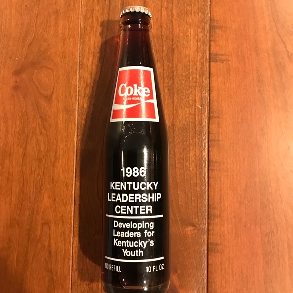 1986 4-H KENTUCKY YOUTH LEADERSHIP CENTER COKE BOTTLE - Picture 2 of 3